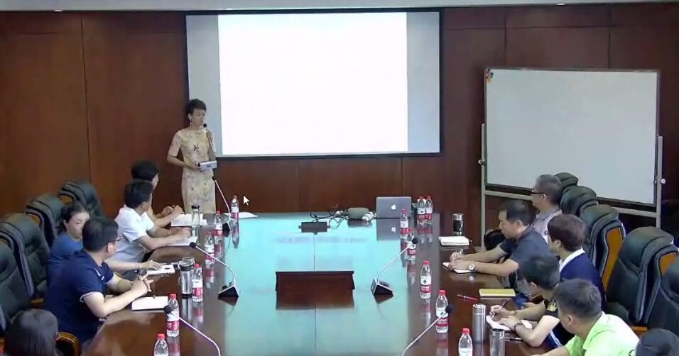 表禮如儀&mdash;&mdash;打造你的商務(wù)魅力