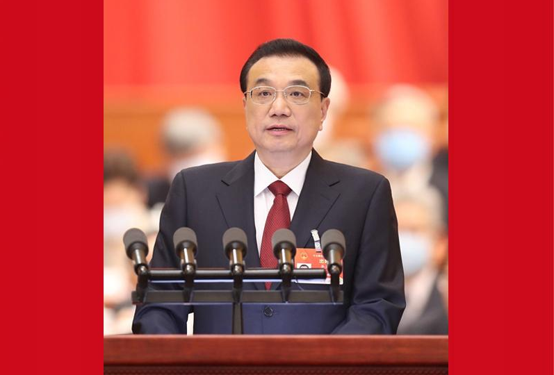 李克強(qiáng)在政府工作報告中提出，加強(qiáng)污染防治和生態(tài)建設(shè)，持續(xù)改善環(huán)境質(zhì)量